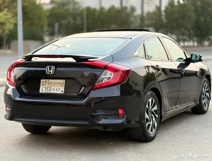 هوندا سيفك نظيفه للبيع 3