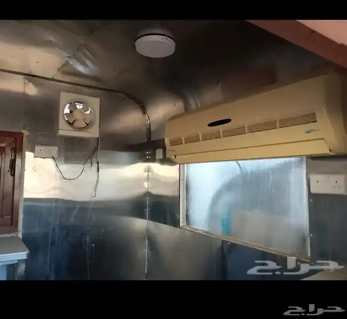 فوود ترك مجهز بالكامل و جاهز للاستخدام 12