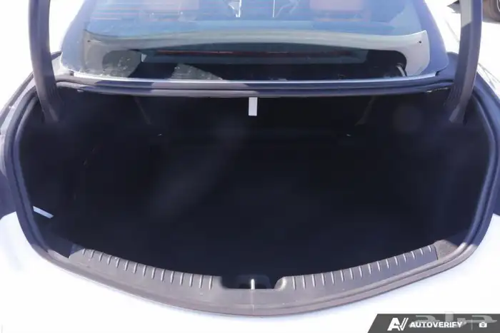 CLE 300 - 2026 Mercedes-Benz 8