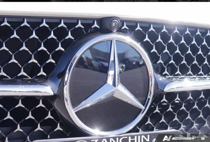 CLE 300 - 2026 Mercedes-Benz 5