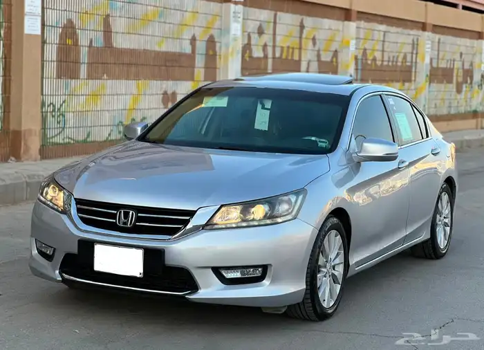هوندا اكورد 2013 15