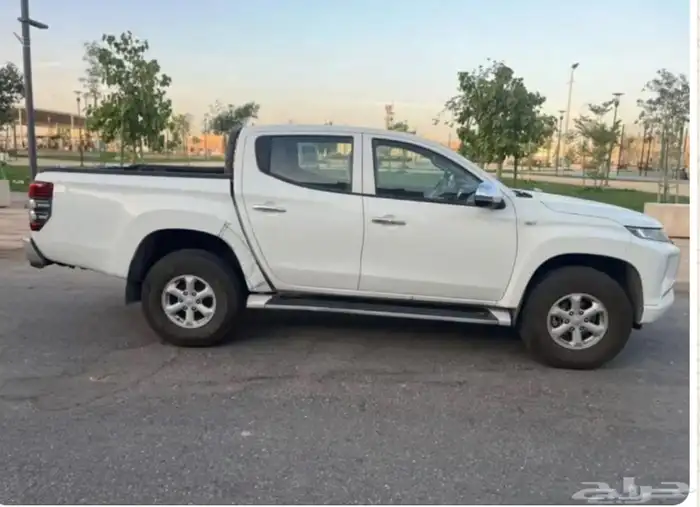 ونيت بي كب مستبشي نظيف دبل ديزل 2021 للبيع الون ابيض 0