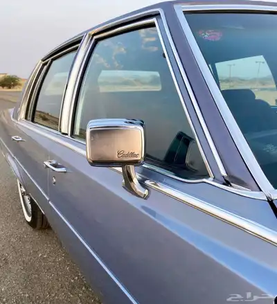 كاديلاك 1984 ( بحالة المصنع وكالة ) index