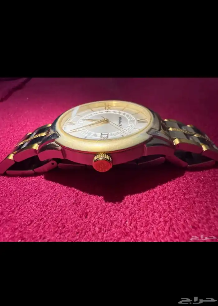 ساعة فيرزاتشي مستخدمة و نظيفة 1