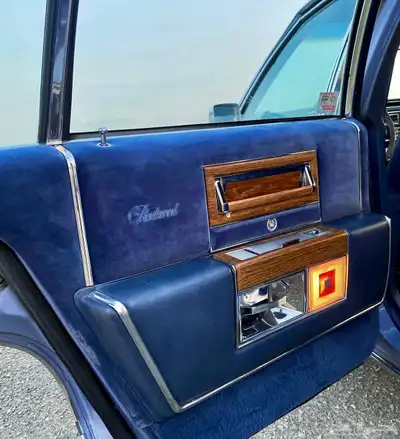 كاديلاك 1984 ( بحالة المصنع وكالة ) index