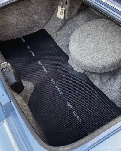 كاديلاك 1984 ( بحالة المصنع وكالة ) index