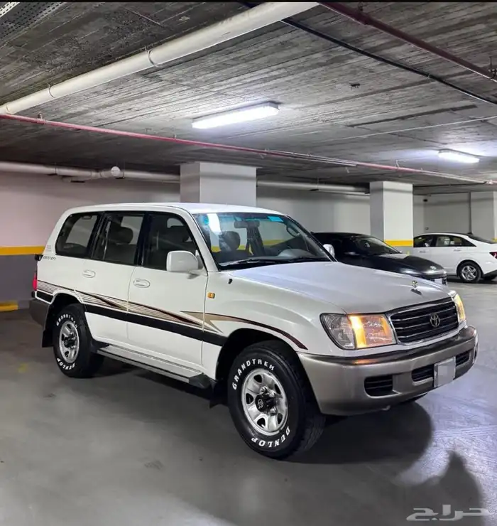 لاندكلوزر 2001 اسبير علاق قير عادي اساس (( تم البيع )) 1