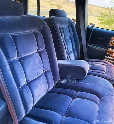 كاديلاك 1984 ( بحالة المصنع وكالة ) index