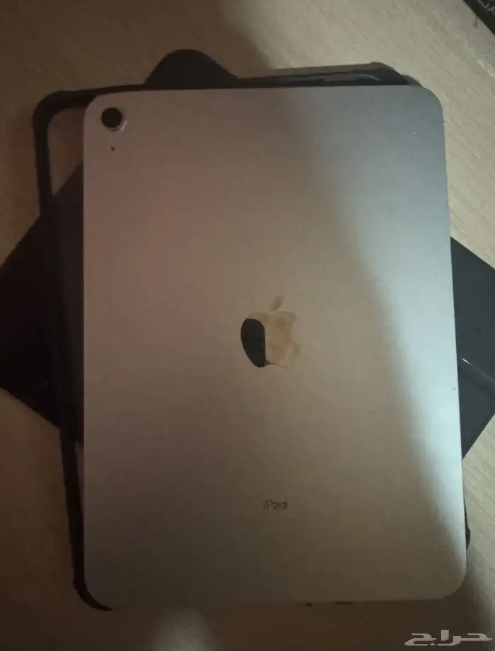 ايباد 10 64 قيقة ب 900 ريال 0