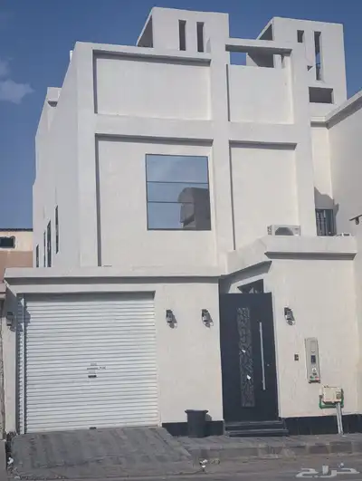 فلة للبيع العريجاء الوسطى 0