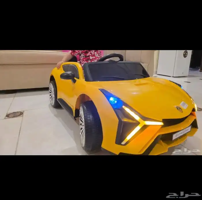 سيارة اطفال ( ركوب ) كهربائية ريموت 0
