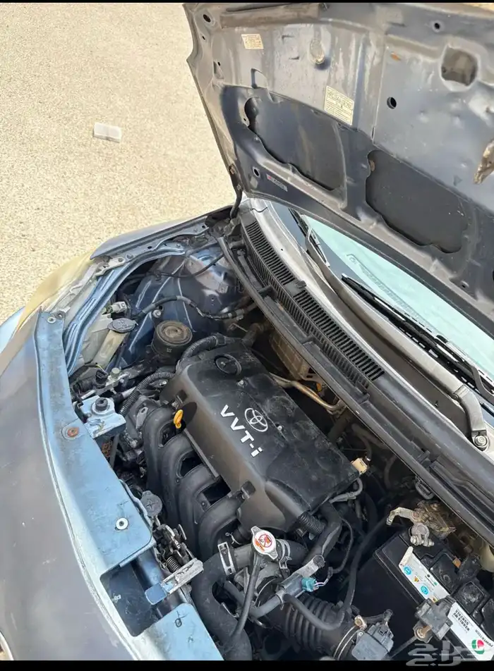 تابوتا يارس نضيفه وسعر مناسب لصامل 8