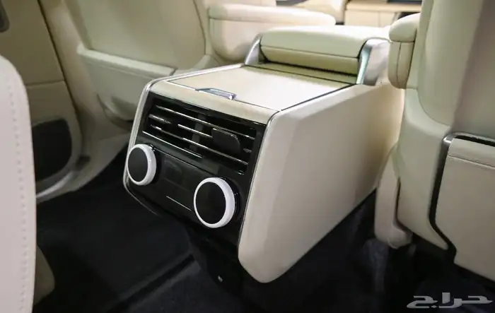 للبيع رانج روفر فوج فئه SV - 2023 ممشى قليل جدا وارد كندا 4