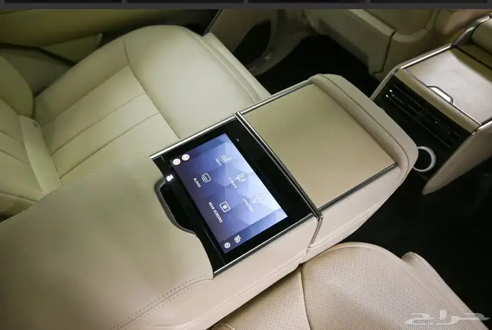 للبيع رانج روفر فوج فئه SV - 2023 ممشى قليل جدا وارد كندا 5