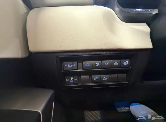 للبيع سكويا موديل 2023 فل كامل كابستون وارد كندا 16