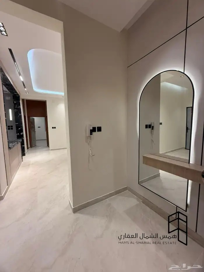 للبيع دور نص ارض حي الفلاح 7