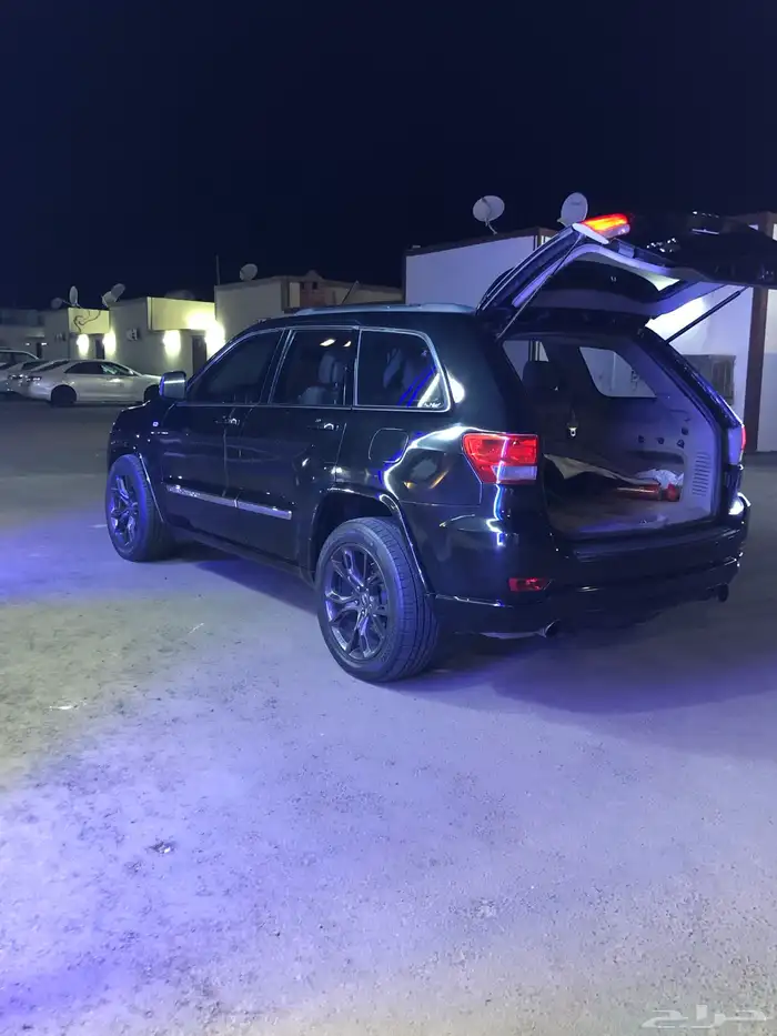 جراند شيروكي ليمتد (هيمي) 3