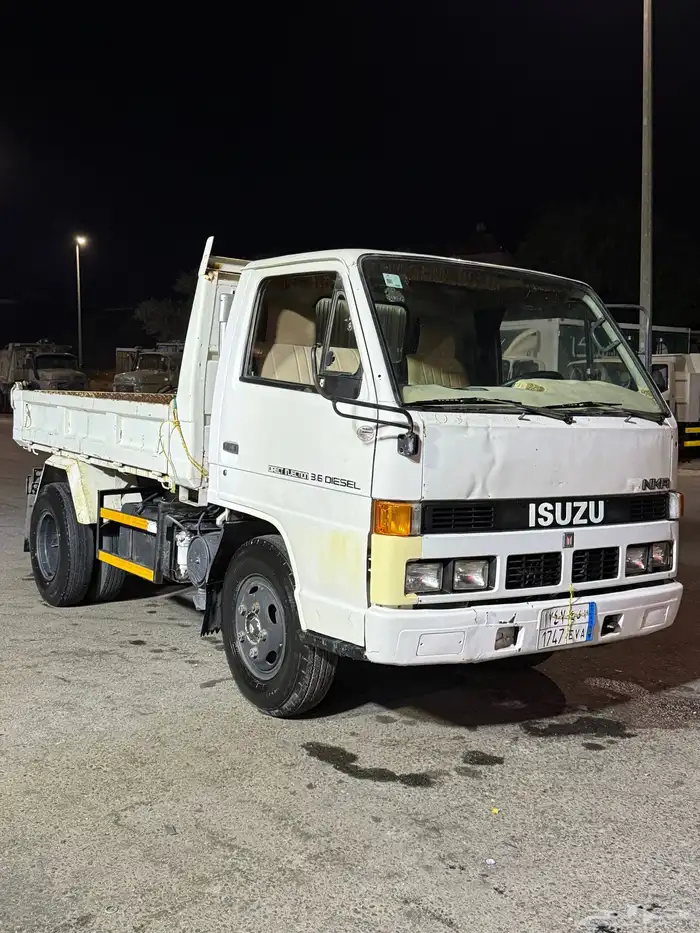 قلاب ايسوزو 1990 على الشرط ديزل 1