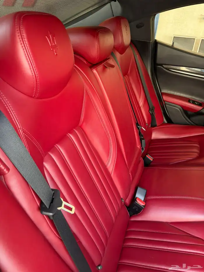 مازراتي جيبلي Q4 11