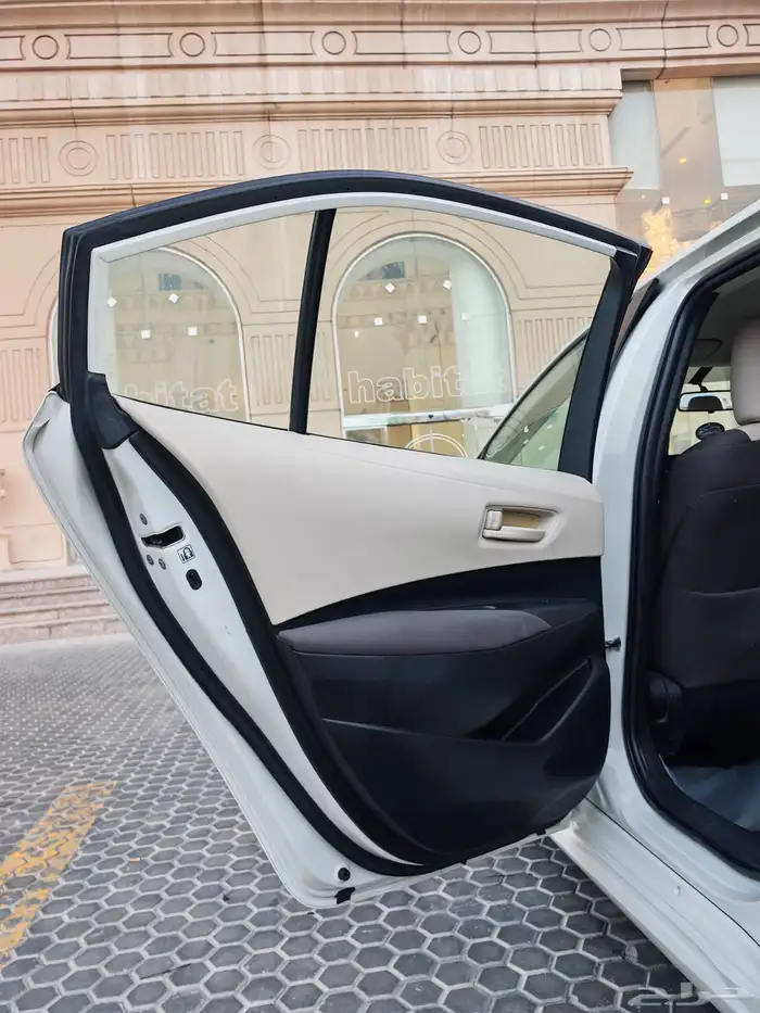 كورولا وكاله عداد 60 الف فقط 13