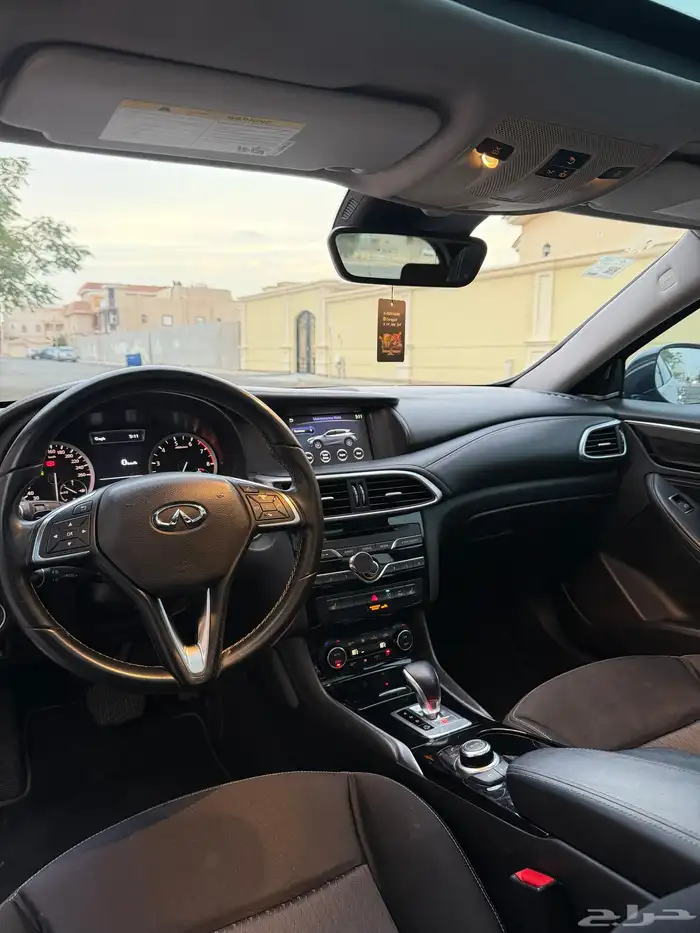 انفينتي Q30 4