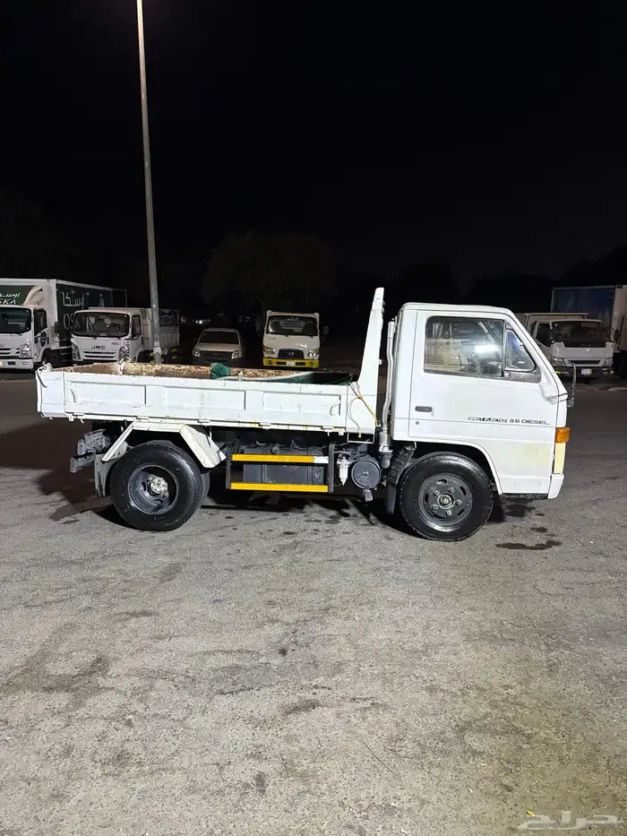 قلاب ايسوزو 1990 على الشرط ديزل 16