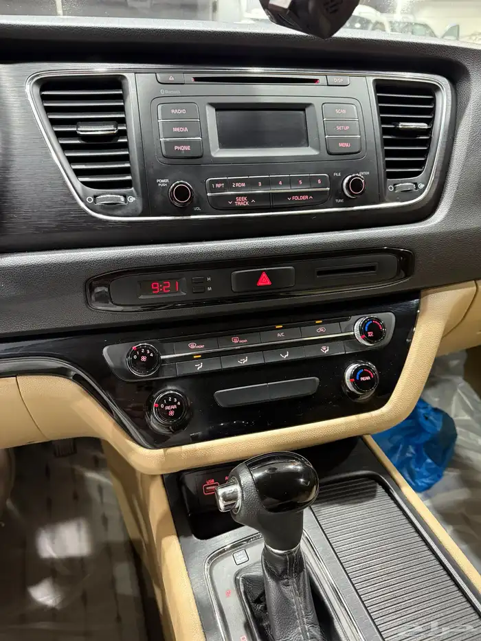 كيا كرنفال 2016 ماشي195الف 13