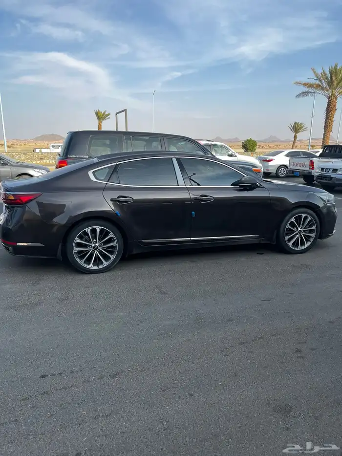 كيا كادنزا 2018 0