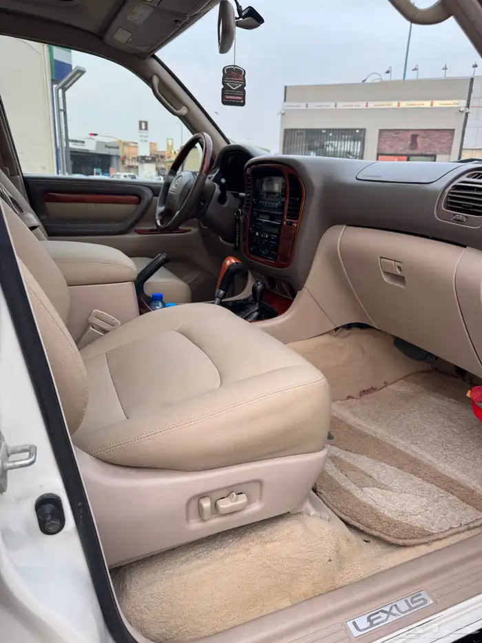جيب لكزس LX4700 20