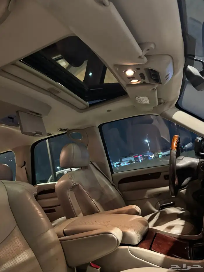 كادلاك اسكاليد 2006 نظيف للبيع 13