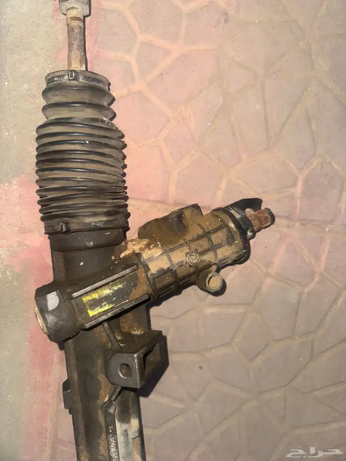 علبة دركسون السفليه الدوده bmw e46 12