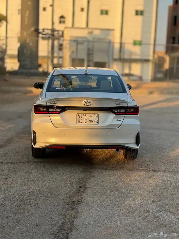 للبيع تويوتا يارس ((Y plus)) 2024 ((ممشى 12 ألف)) 12