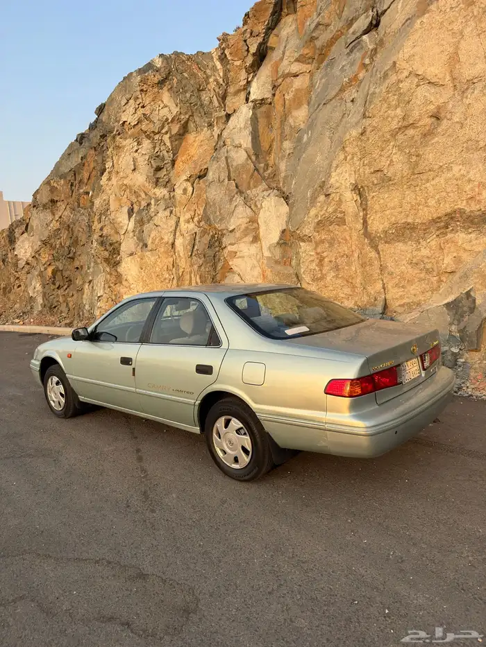 تويوتا كامري 2002 3