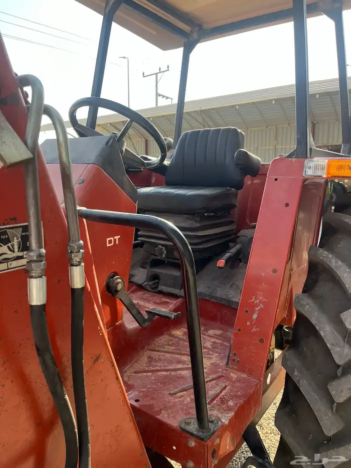 معدات زراعيه شبه جديده 4