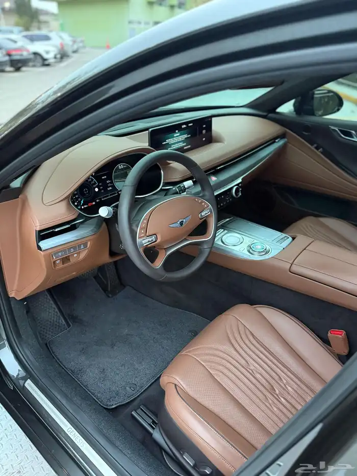 جنيسس G80 سته سلندر 5