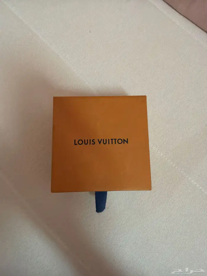 LOUIS VUITTON 0