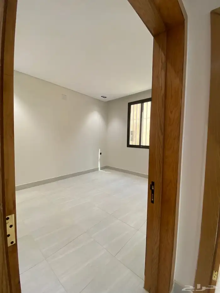 فلل للبيع في العريجاء الغربي شارع ابن حزم 15