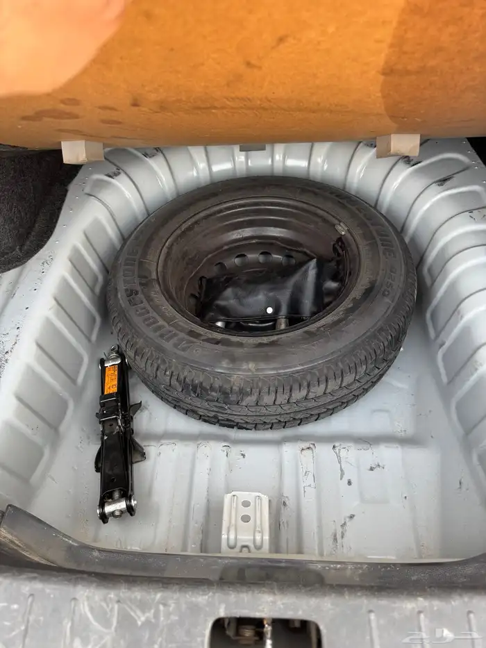 نيسان صني ابيض 2016 مالك اول محركات شرط 10