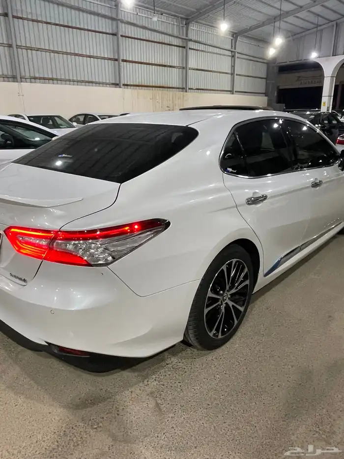 كامري 2019 قراندي فل كامل هايبرد 16