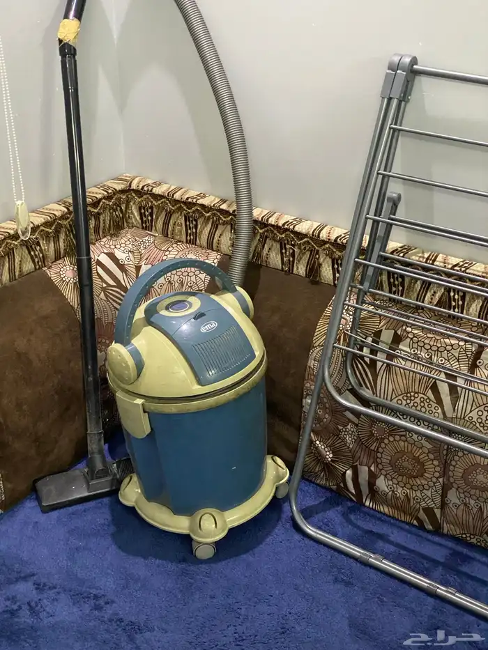 مكنسه كهربائيه 0