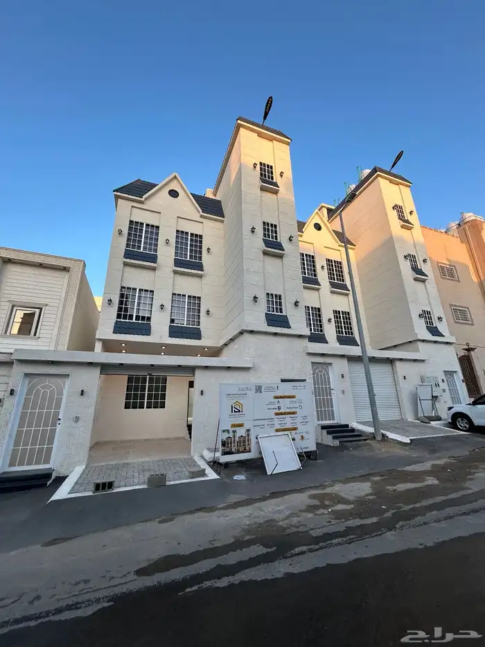 للبيع شقق ارضية تشطيب VIP حي الموسي خميس مشيط 0