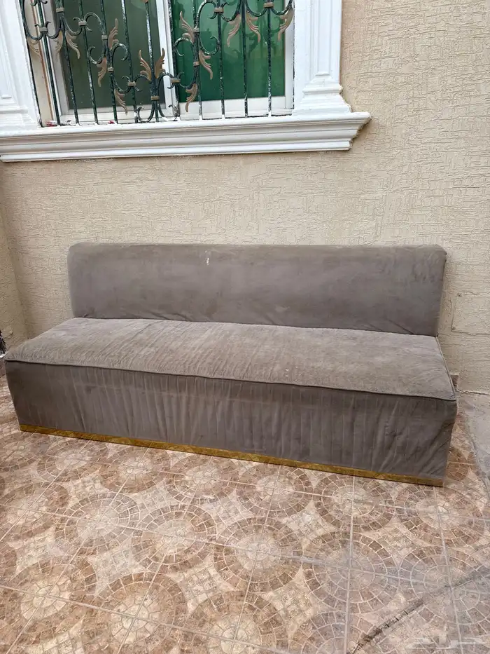 اثاث كنب مستخدم للبيع 0