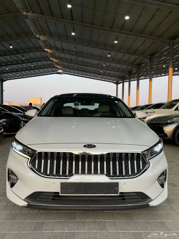 كيا كادينزا 2021 سقف بانوراما داخلي بيج ( بنزين) 2.5L 4