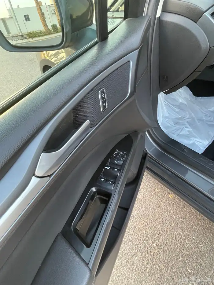 فورد فيوجن ستاندر ممشى 88 23