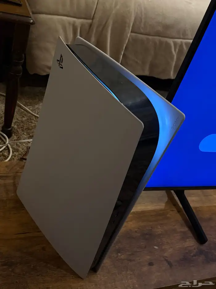 سوني 5 للبيع مع اليد واسلاكه 0