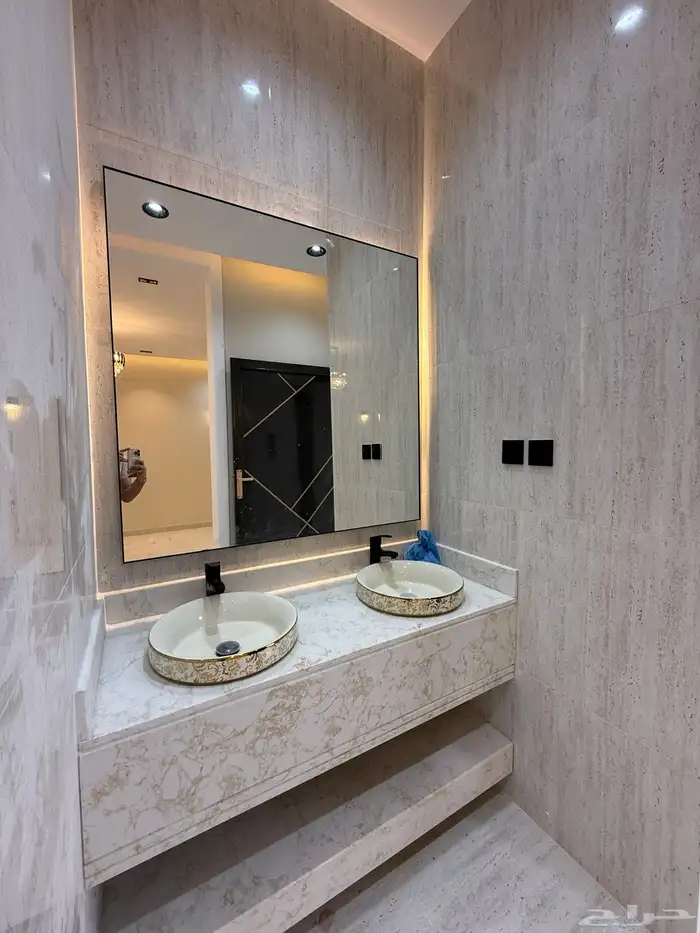 للبيع شقق ارضيه وعلويه تشطيب ممتاز بدره الموسي 6