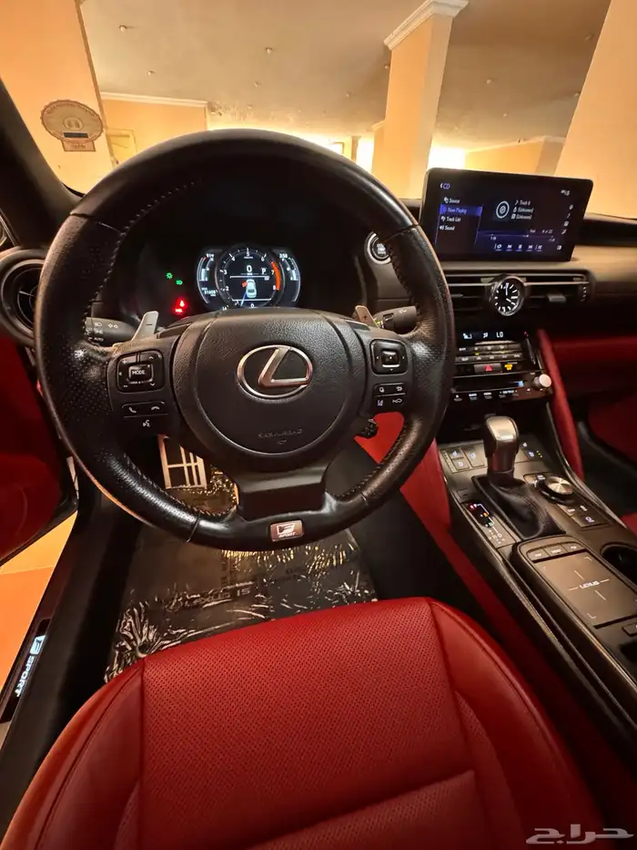 لكزس IS 350 F 2023 فل 26