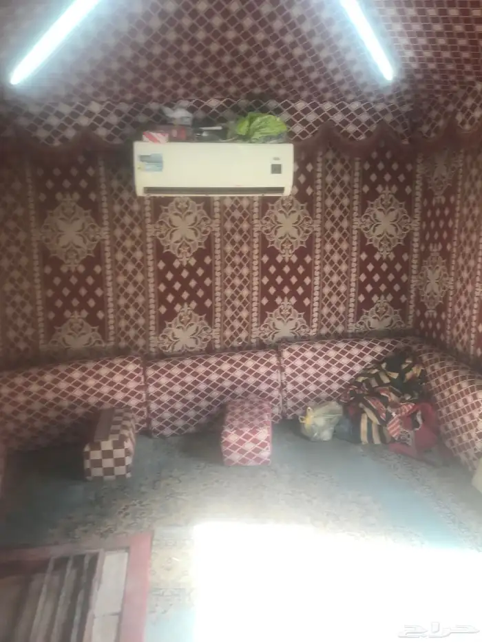 بيت شعر ملكي العرض 3 الطول 4 5 مع المخاد والمراكي والفرشه 6