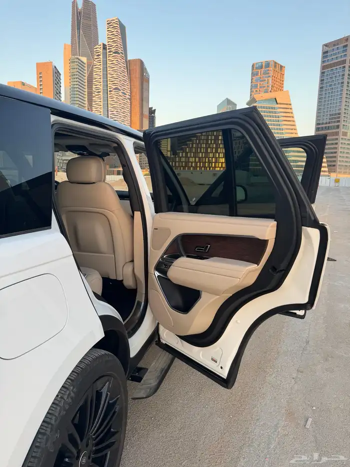 للبيع رنج روفر 2023 امريكي 1