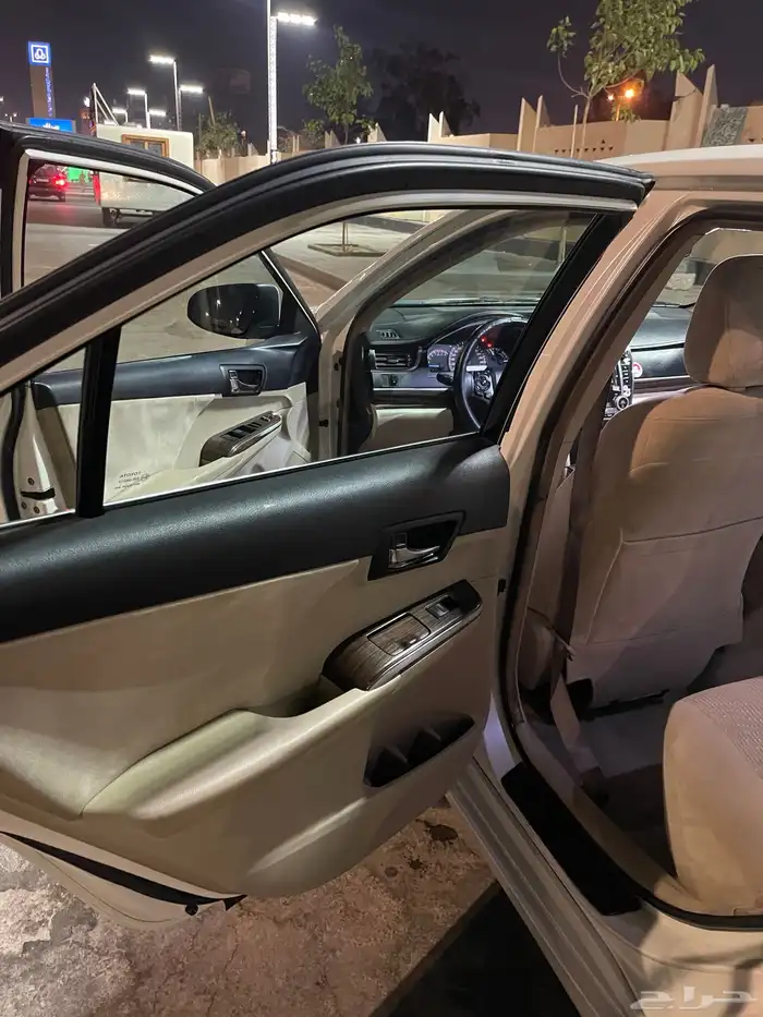 كامري 2014 فل كامل لامانع من البدل المناسب 9